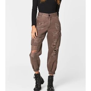 ✨SALE✨Brand New Carmar Pants